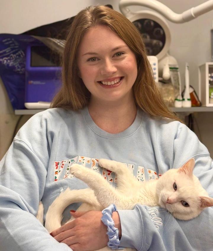 Portrait of Michelle Hawkins